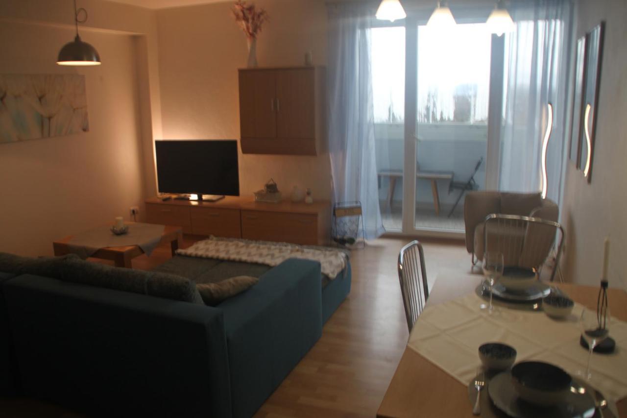 Jasmine Apartment - Free Parking - City Center - Skibus - Tatralandia 5Km Liptovsky Mikulas Luaran gambar
