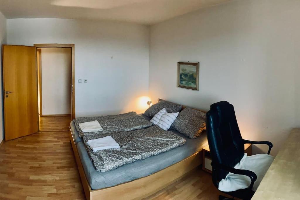 Jasmine Apartment - Free Parking - City Center - Skibus - Tatralandia 5Km Liptovsky Mikulas Luaran gambar